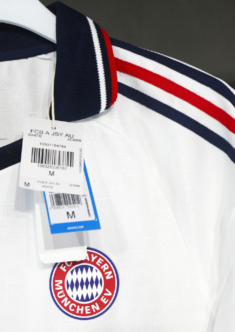 26/27 Bayern Munich Away Player's Version Cheap Replica Football Shirt